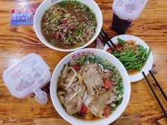 酸辣鸡杂粉-肆姐面粉馆(坡子街店)