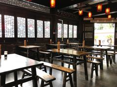 大堂-龙抄手(文殊坊店)