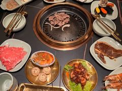 -梨花甄选自助烤肉(小寨原力场店)