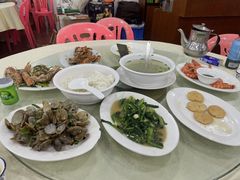 -源海渔村·现捞海鲜(大角湾店)