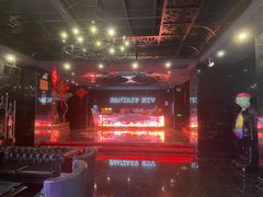 -范特西FANTASY量贩式KTV(民主广场店)