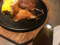 黑椒牛扒拼鸡扒七成熟-卡朋西餐(较场西路店)