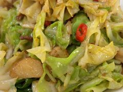 -湖南人家湘菜馆(镇江路店)