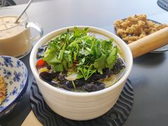 -线人米线(桂林路店)