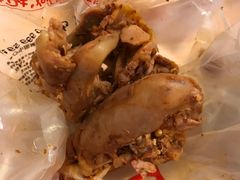 -绝味鸭脖(金顶西街店)