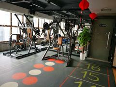 -金摩尔健身游泳(万象城鼎丰大厦店)