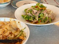 -汗腾格里·风味餐厅(新疆驻京办店)