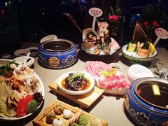 -享月汤皇·海鲜小火锅·聚会(曲江创意谷店)