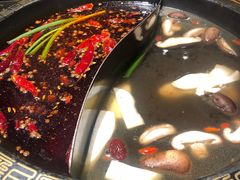 -纸盐河码头火锅(十八梯店)