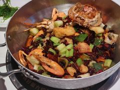 -七欣天香辣蟹火锅(闵行浦江欢乐颂店)