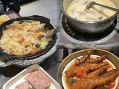 -煲王粤菜餐厅(中侨中心店)