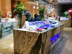 自助取餐区-上海圣诺亚皇冠假日酒店·诺亚厨房