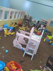 -孩子王(昆山招商花园城店)