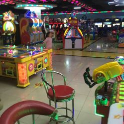 -蹦蹦乐园(南桥百联店)