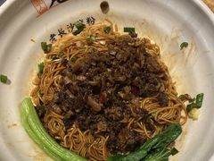 -湘人龙记老长沙米粉(华普国际大厦店)