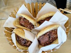 -闫家驴肉老店(华电一校店)