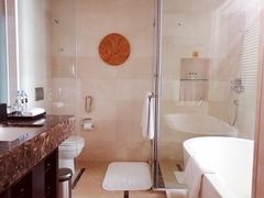 -青岛海尔洲际酒店