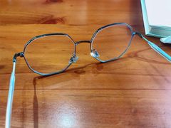 -宝岛眼镜(常熟珠江路欧尚店)