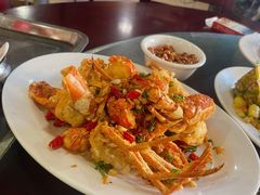 -岛中岛·海鲜大排档·万宁老字号(东澳店)