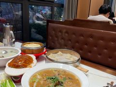 -梅利汴京烤鸭•开封豫菜地标店(东大街店)
