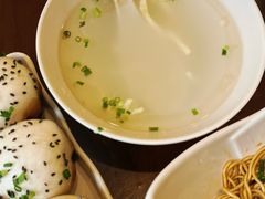 清汤-东泰祥生煎馆(陕西南路店)