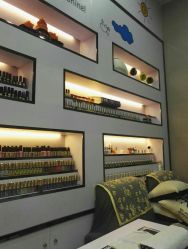 -美斯洛美甲美睫连锁店