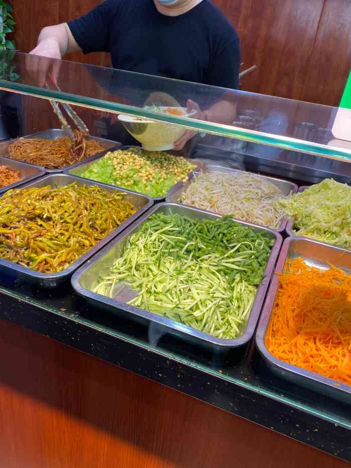 小西关传统面馆(西湖道店)-"农历生日时,应景吃个面90.离家不远,店.