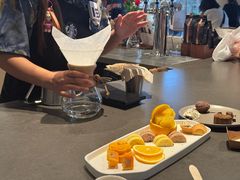 -星巴克臻选(上海合生汇1F店)