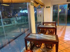 靠窗位-润生堂(泰然四路店)