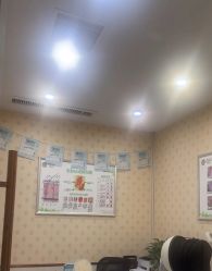 -苗医生专业祛痘·皮肤管理