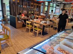 -华府九号海鲜烧烤大排档(龙域店)