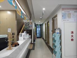 -睿宝儿科·眼科·口腔(杨浦新江湾城店)