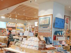 -猫的天空之城概念书店(印象城购物中心店)