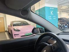 -TESLA 特斯拉(上海太古汇体验店)