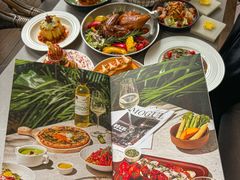 -Mogul Eatery·大亨餐酒馆