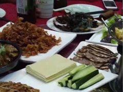 -天天初二·天津传统捞面·天津特色菜(凌奥总店)