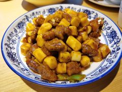 松子牛肉炒年糕-兔爸私家小厨(新北万达店)