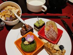 -西安皇冠假日酒店·朱雀咖啡厅