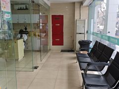 -瑞派天使宠物医院·神经外科·骨科·核磁CT(洛川中路店)
