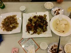 -唐师傅湘西名菜馆(武陵路店)