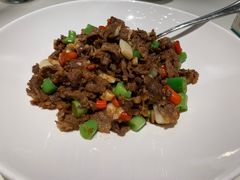小炒黄牛肉-鱼乐轩·俄罗斯海鲜直供餐厅(群力店)