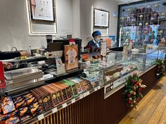-VENCHI 闻绮(上海佛罗伦萨小镇店)