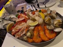 -AZUR聚(香格里拉饭店)