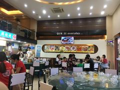 大堂-覃记海鲜美食餐厅