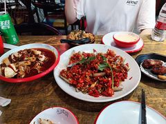-老闵田螺馆·南昌特色小炒(梦时代店)