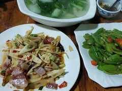 -妈妈的味道·腾冲特色菜(和顺古镇店)