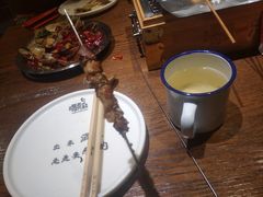-喝丢一只鞋辣炒海鲜小烧烤(三八广场店)