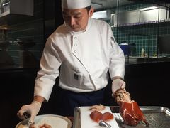 精品烤鸭-悦江(梅奔中心店)