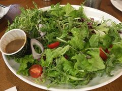 站点沙拉-Tube station站点比萨(王府井百货店)
