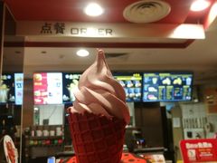 -麦当劳(展览路店)